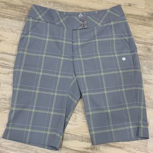 Women’s Golf EP Sport Gray Casual Green Plaid Sport Shorts